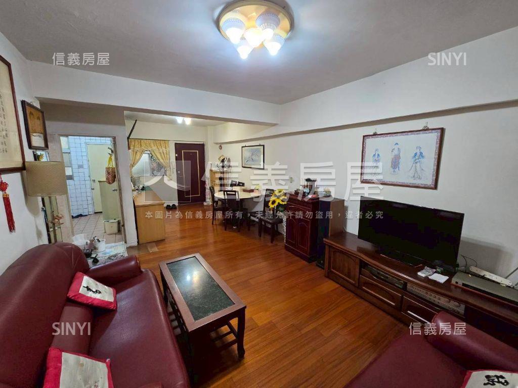 莒光邊間原格局電梯三房房屋室內格局與周邊環境