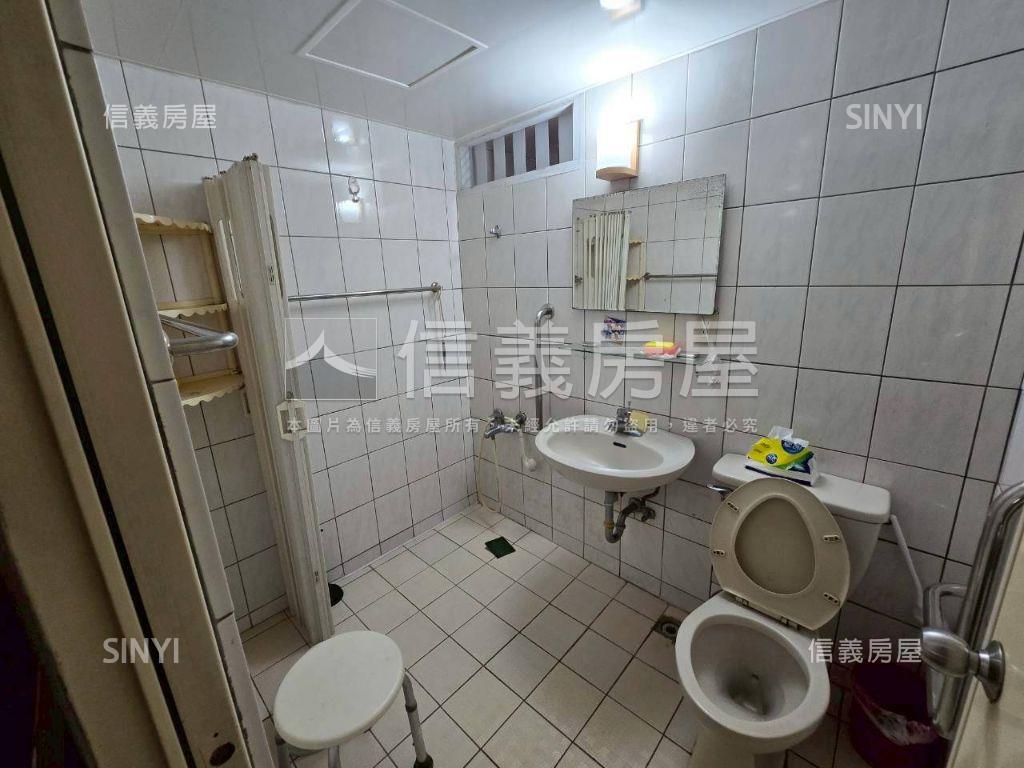 莒光邊間原格局電梯三房房屋室內格局與周邊環境