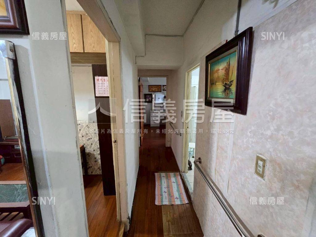 莒光邊間原格局電梯三房房屋室內格局與周邊環境