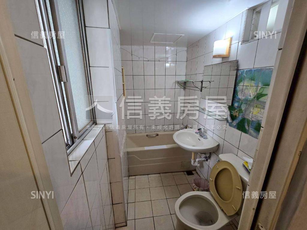 莒光邊間原格局電梯三房房屋室內格局與周邊環境