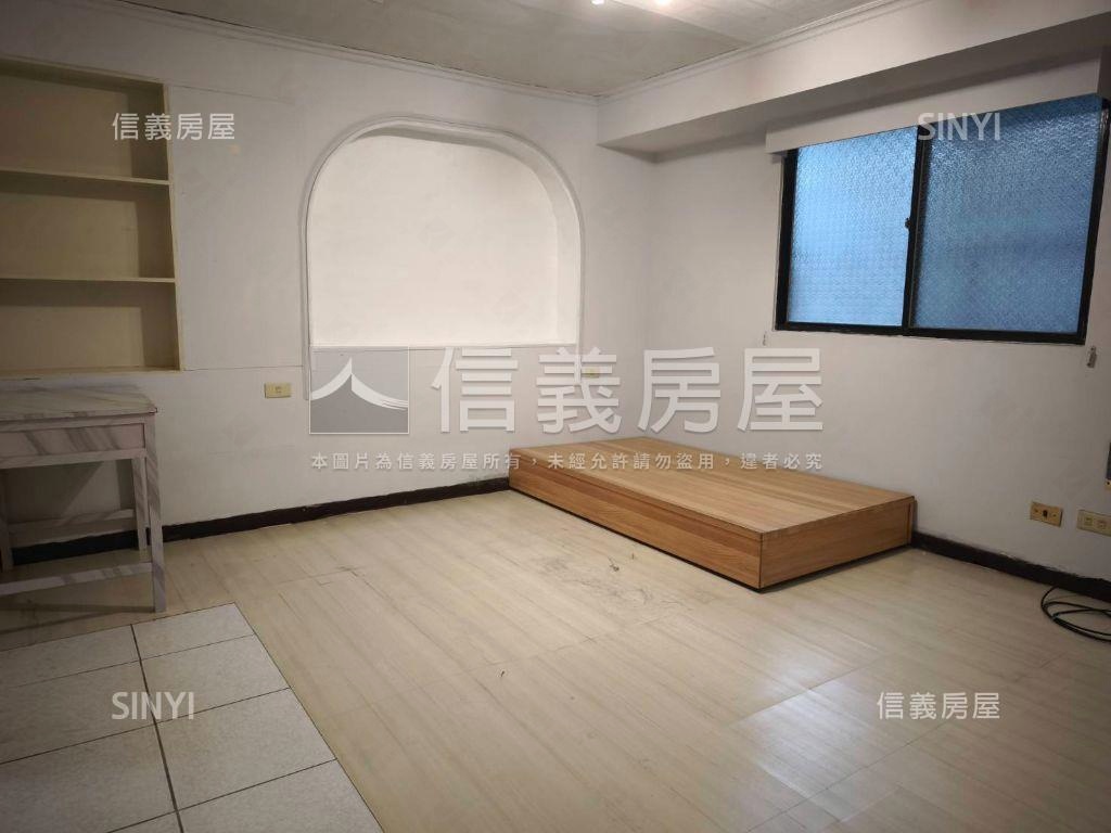 忠孝新生難得美廈房屋室內格局與周邊環境