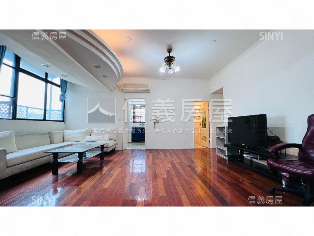 急售南區近火車站大三房房屋室內格局與周邊環境