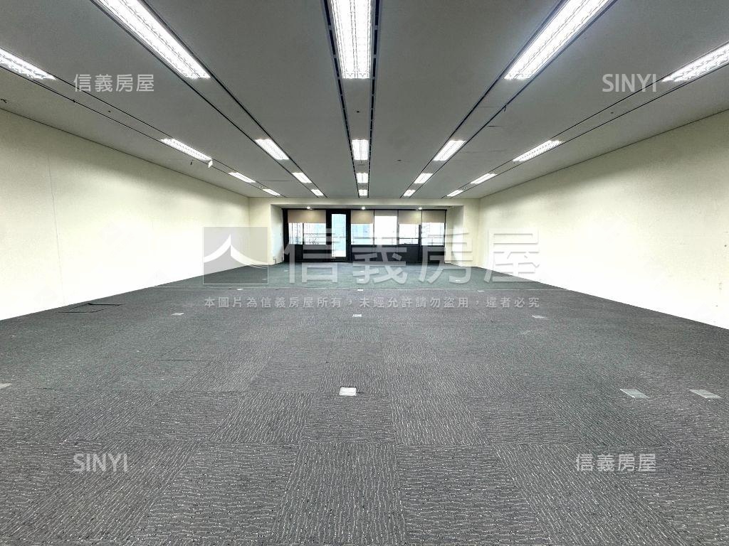 鼎盛ＢＨＷ商辦視野雙車位房屋室內格局與周邊環境