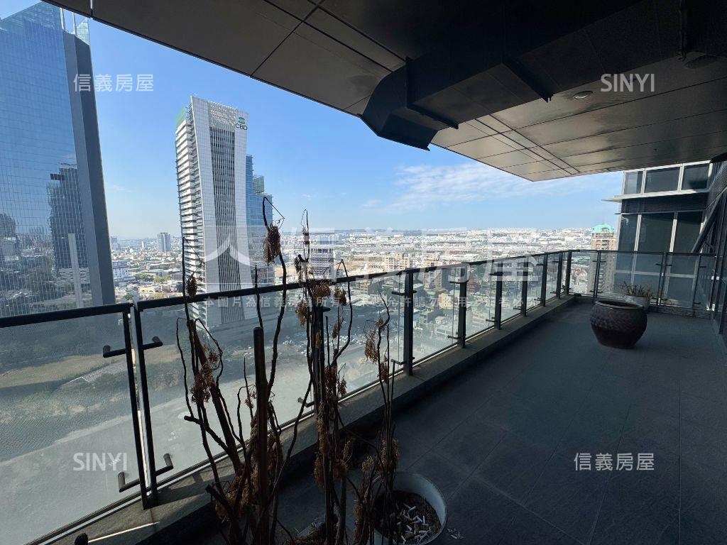 鼎盛ＢＨＷ商辦視野雙車位房屋室內格局與周邊環境