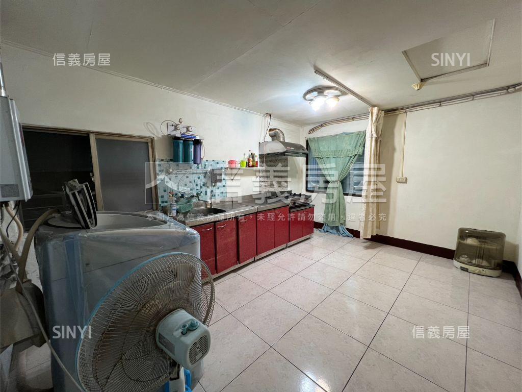 中港路學區新婚小資美寓房屋室內格局與周邊環境