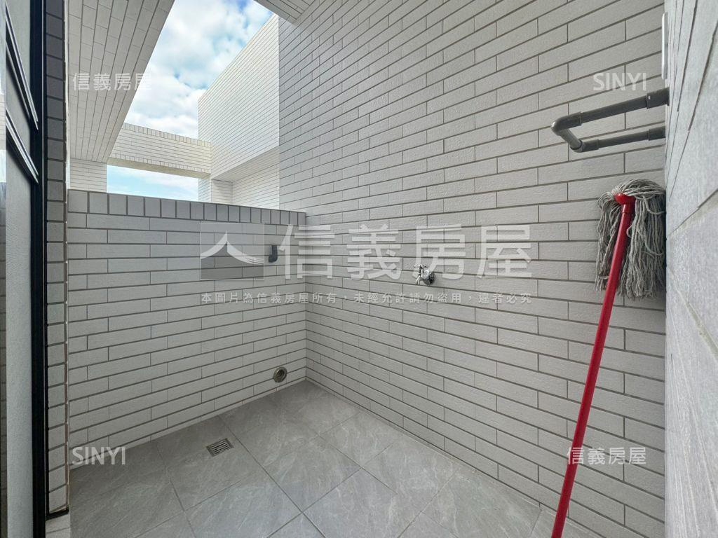 南科首選｜岩質三房平車房屋室內格局與周邊環境