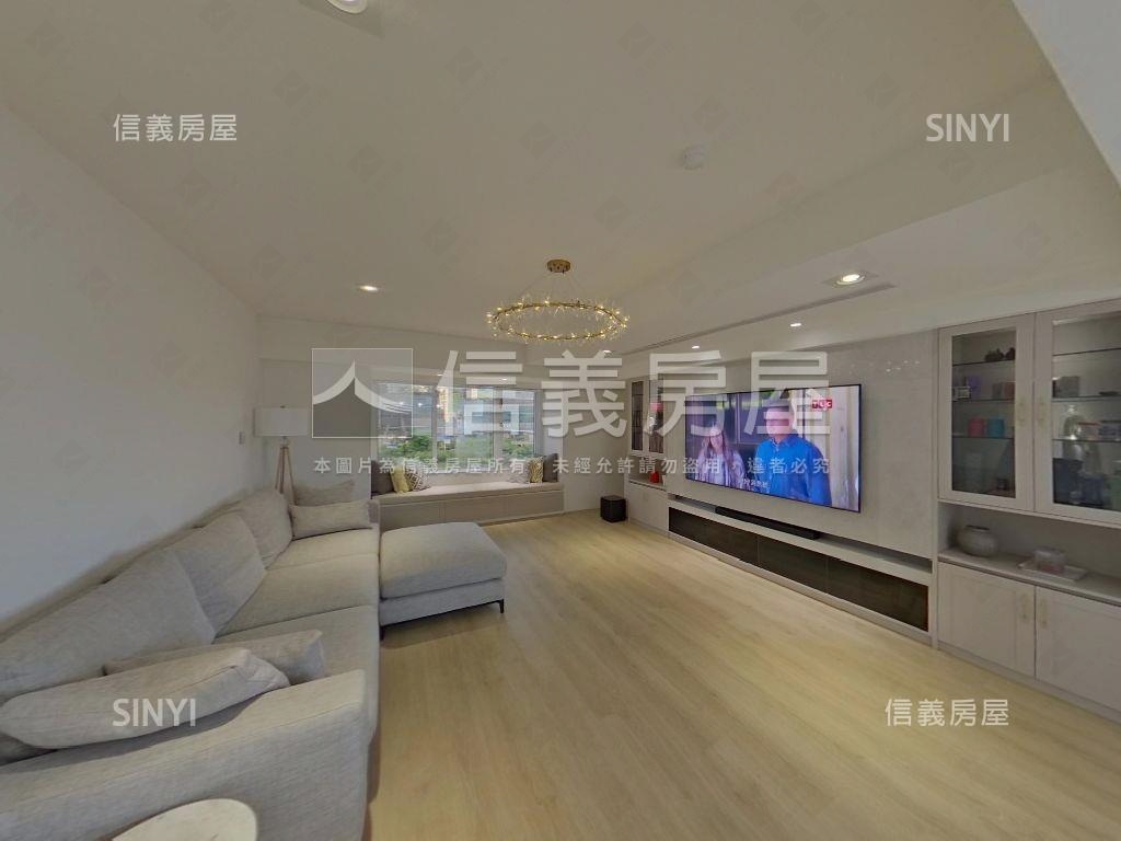 仁愛傳世１０１極景名邸房屋室內格局與周邊環境