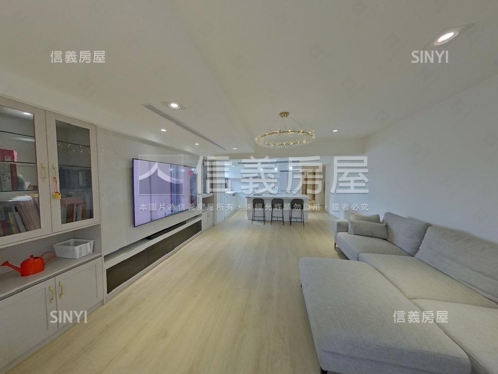 仁愛傳世１０１極景名邸房屋室內格局與周邊環境