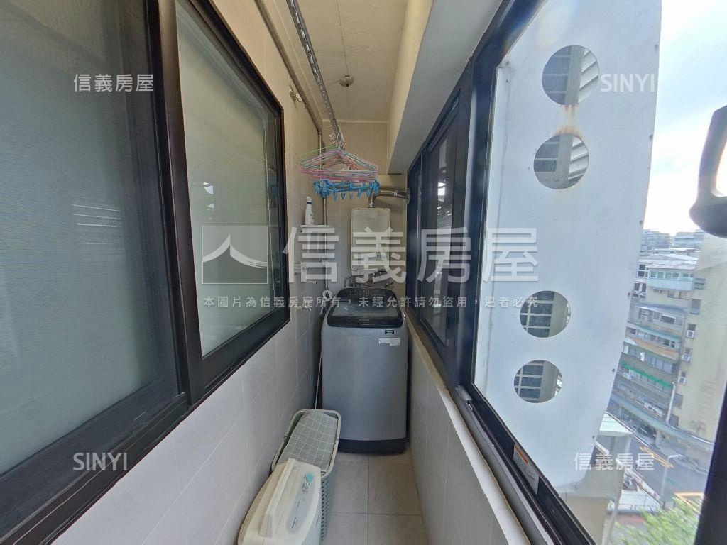 仁愛傳世１０１極景名邸房屋室內格局與周邊環境