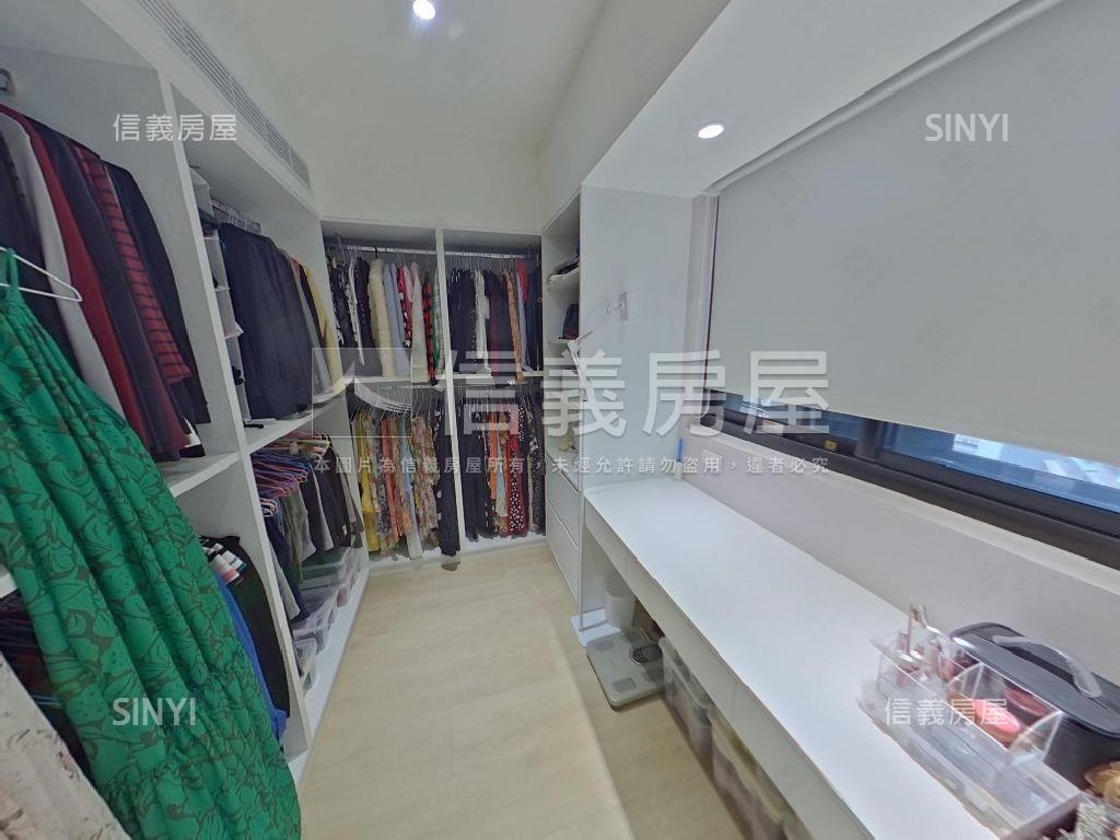 仁愛傳世１０１極景名邸房屋室內格局與周邊環境