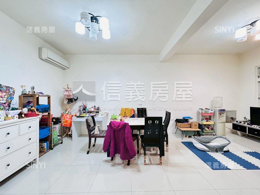 藝文核心翻修大透天房屋室內格局與周邊環境