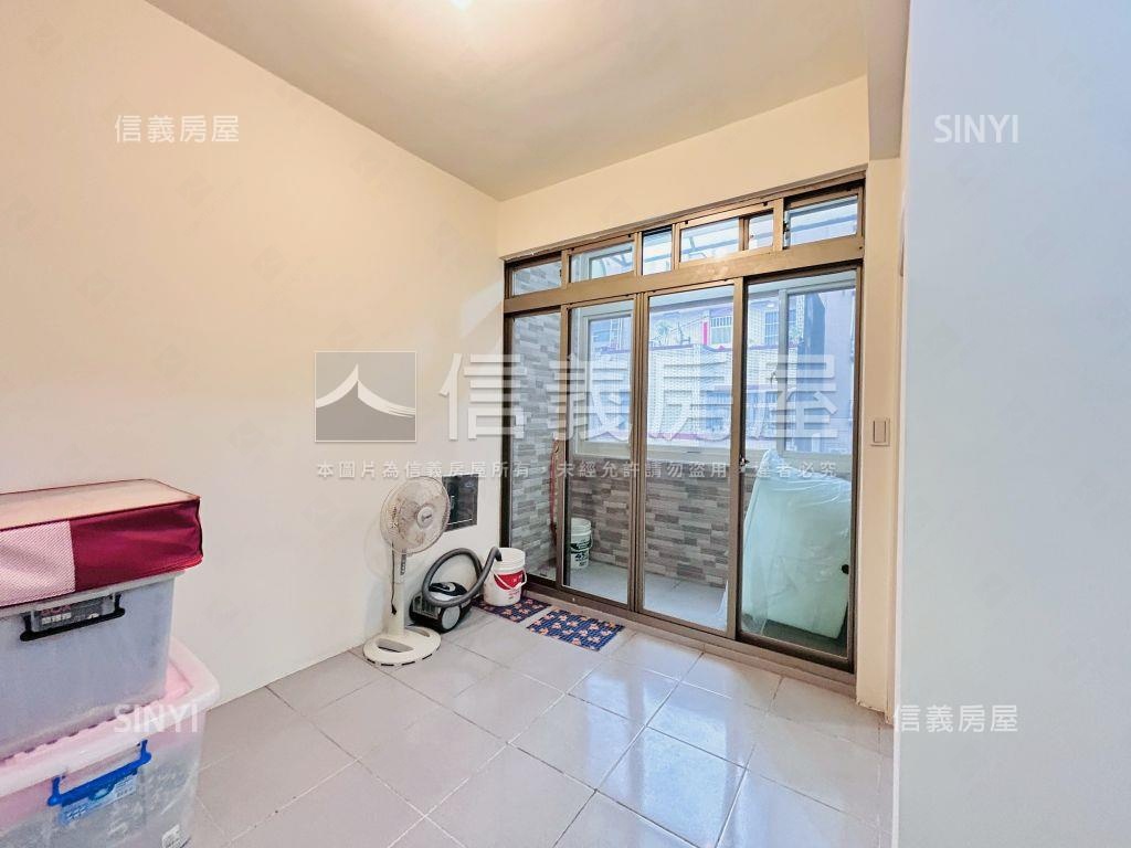 藝文核心翻修大透天房屋室內格局與周邊環境