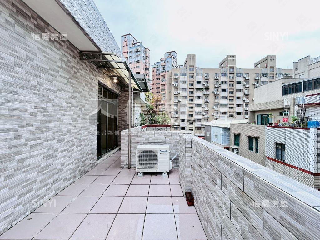 藝文核心翻修大透天房屋室內格局與周邊環境