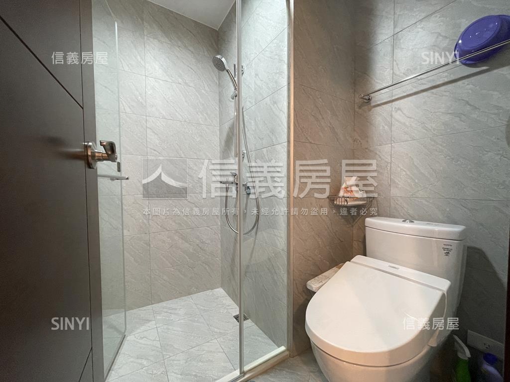 三發嵐海擁抱綠景小資美宅房屋室內格局與周邊環境