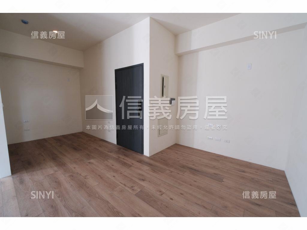 北屯輕屋齡電梯兩房附車位房屋室內格局與周邊環境