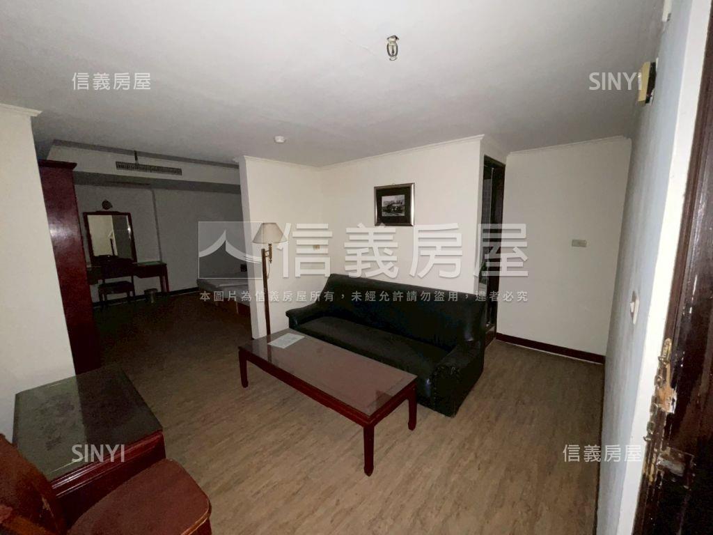 俗！近一中高投報四套房房屋室內格局與周邊環境