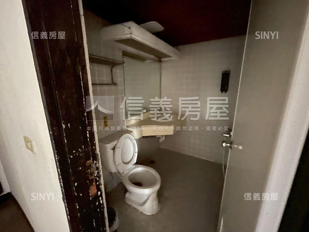 俗！近一中高投報四套房房屋室內格局與周邊環境