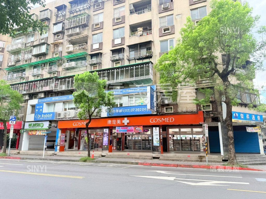正莊敬路低總價優質店面房屋室內格局與周邊環境