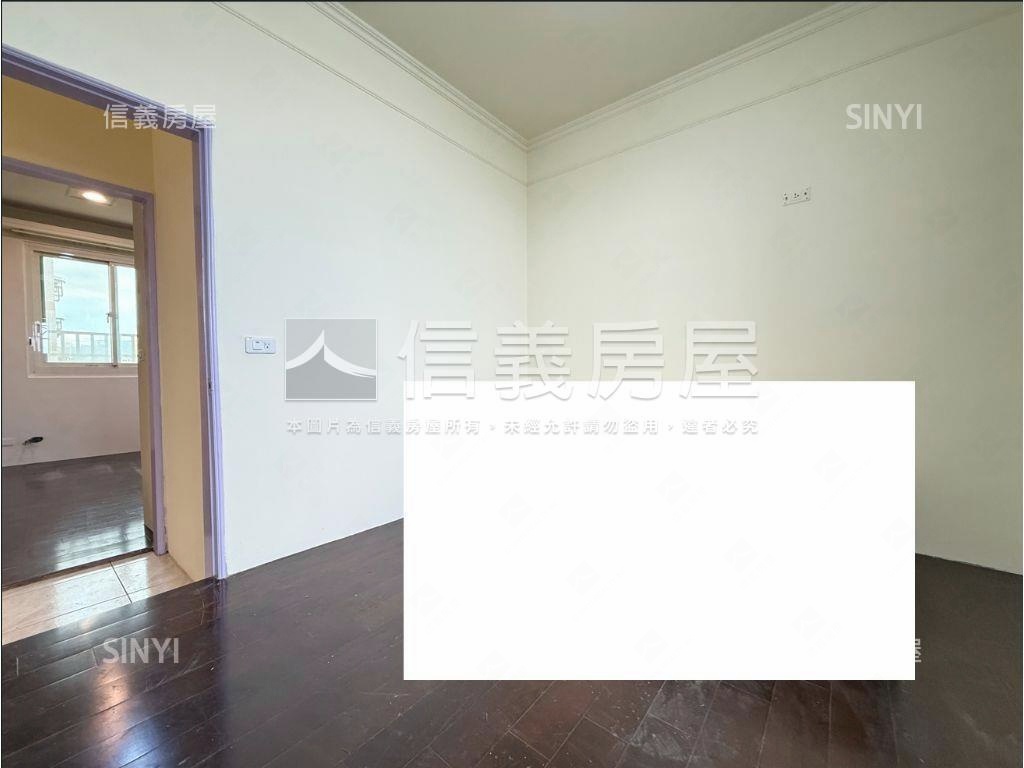 喜從天降挑高大空間房屋室內格局與周邊環境