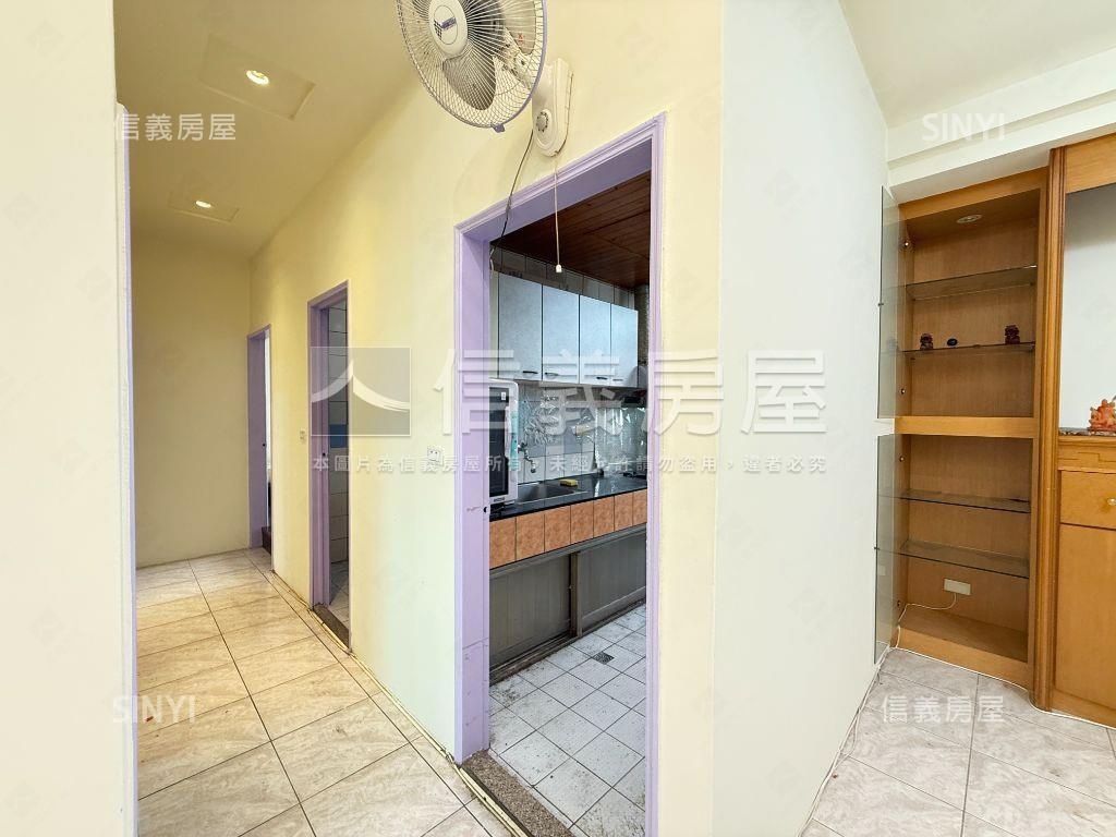 喜從天降挑高大空間房屋室內格局與周邊環境