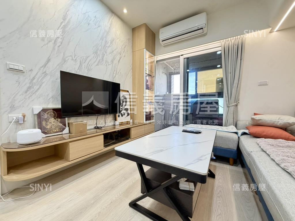 近南紡採光質感裝潢兩房房屋室內格局與周邊環境