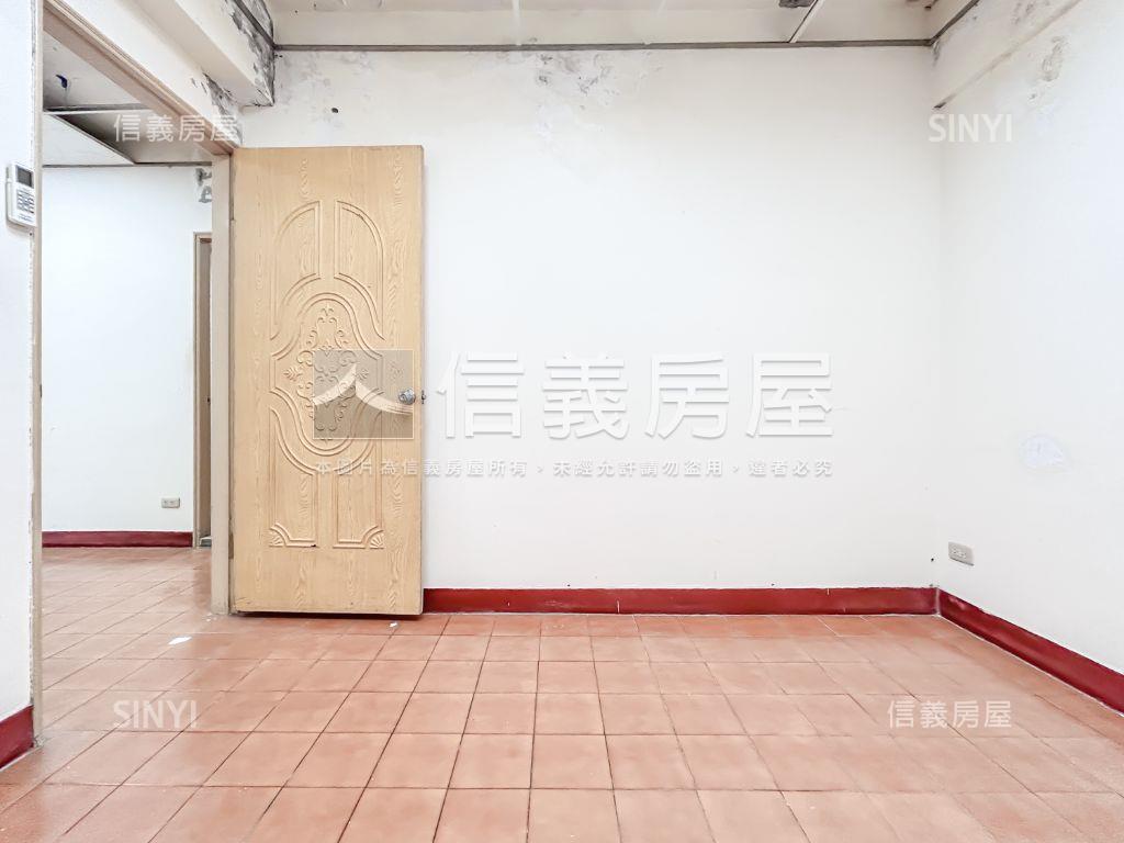 【正面南港公園】大空間房屋室內格局與周邊環境