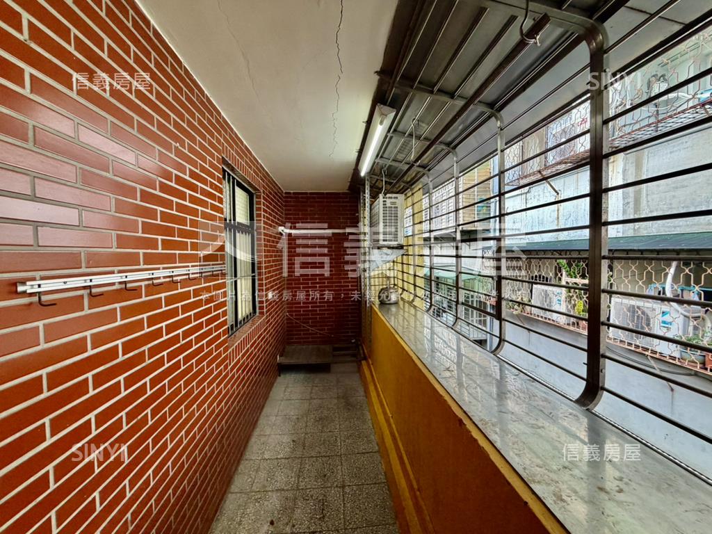 【正面南港公園】大空間房屋室內格局與周邊環境