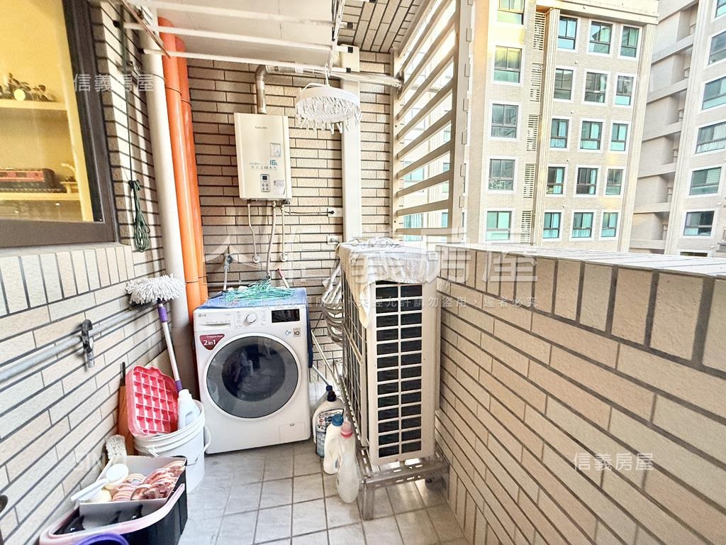 近豐德公園溫馨兩房車位房屋室內格局與周邊環境