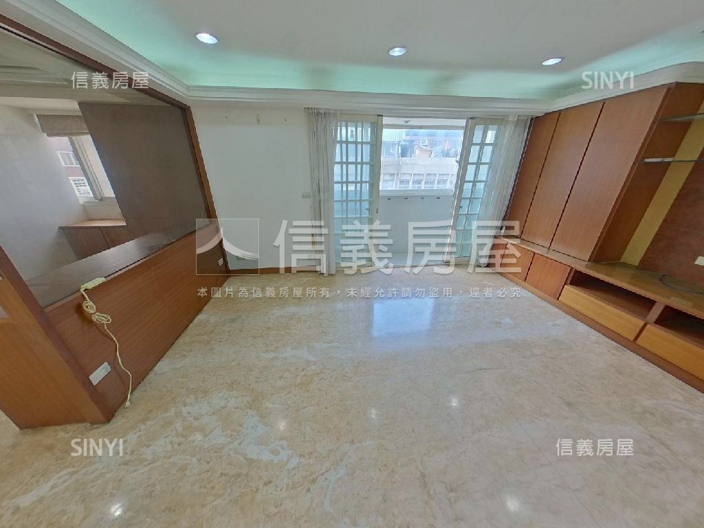 國館有管理大面寬採光高樓房屋室內格局與周邊環境