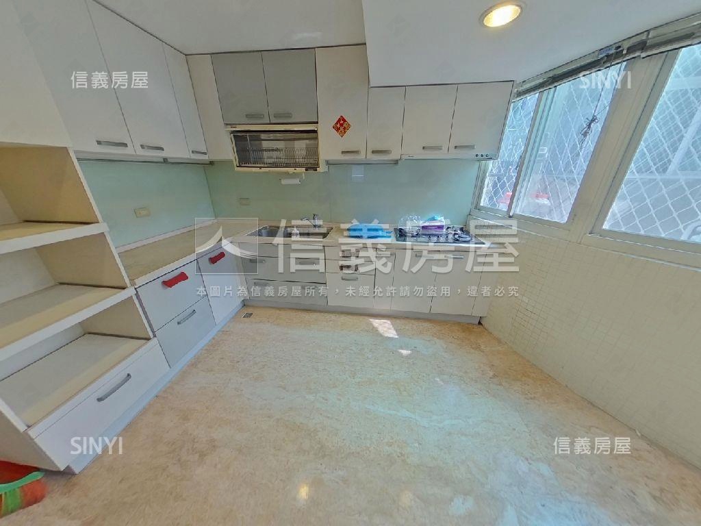 國館有管理大面寬採光高樓房屋室內格局與周邊環境