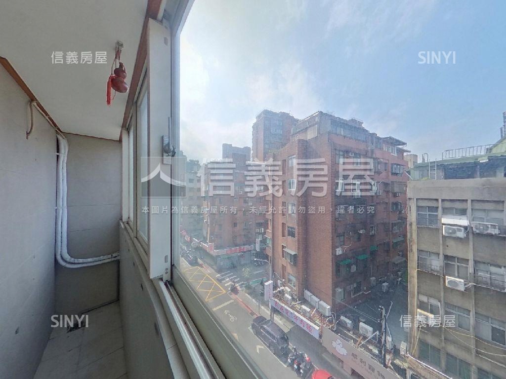 國館有管理大面寬採光高樓房屋室內格局與周邊環境