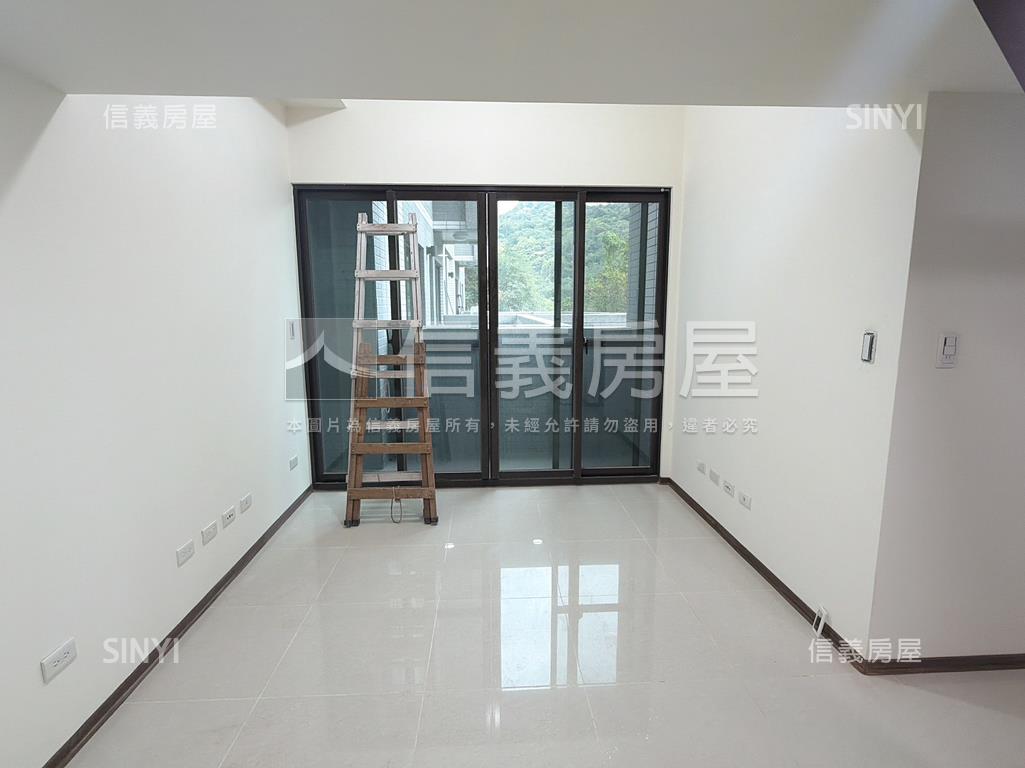 里山鑽全新裝潢大空間房屋室內格局與周邊環境