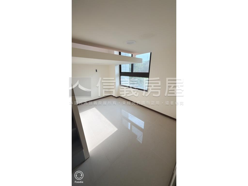 里山鑽全新裝潢大空間房屋室內格局與周邊環境