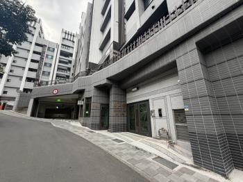 里山鑽☆全新裝潢☆