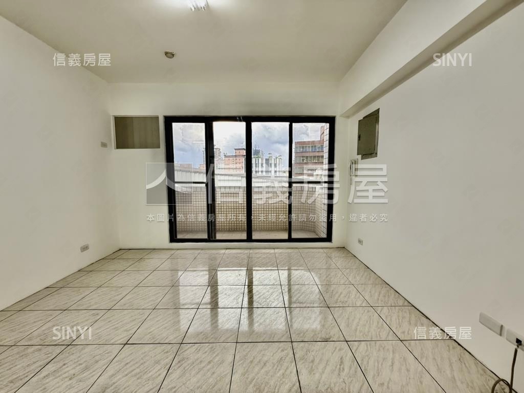 高樓方正採光電梯３房房屋室內格局與周邊環境