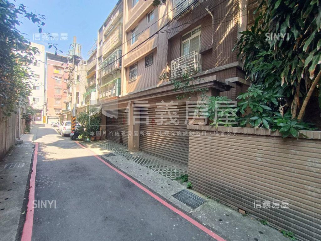 光華街稀有電梯四房房屋室內格局與周邊環境
