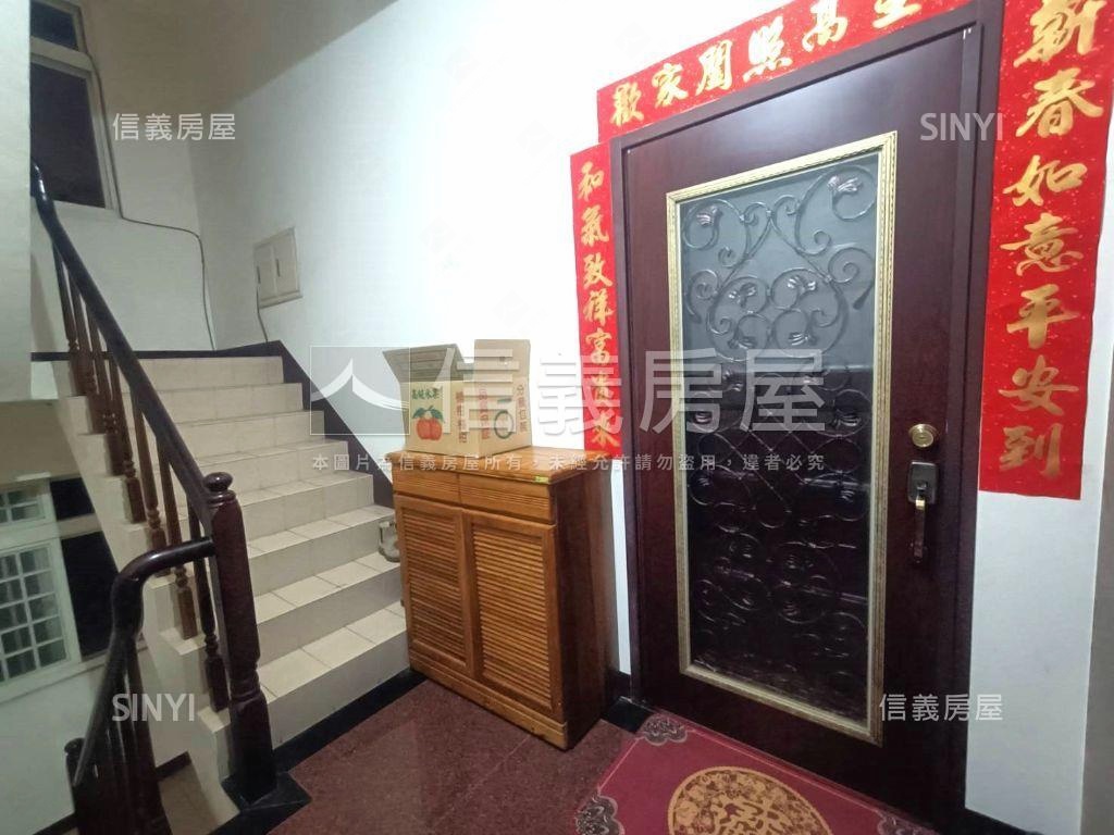 光華街稀有電梯四房房屋室內格局與周邊環境
