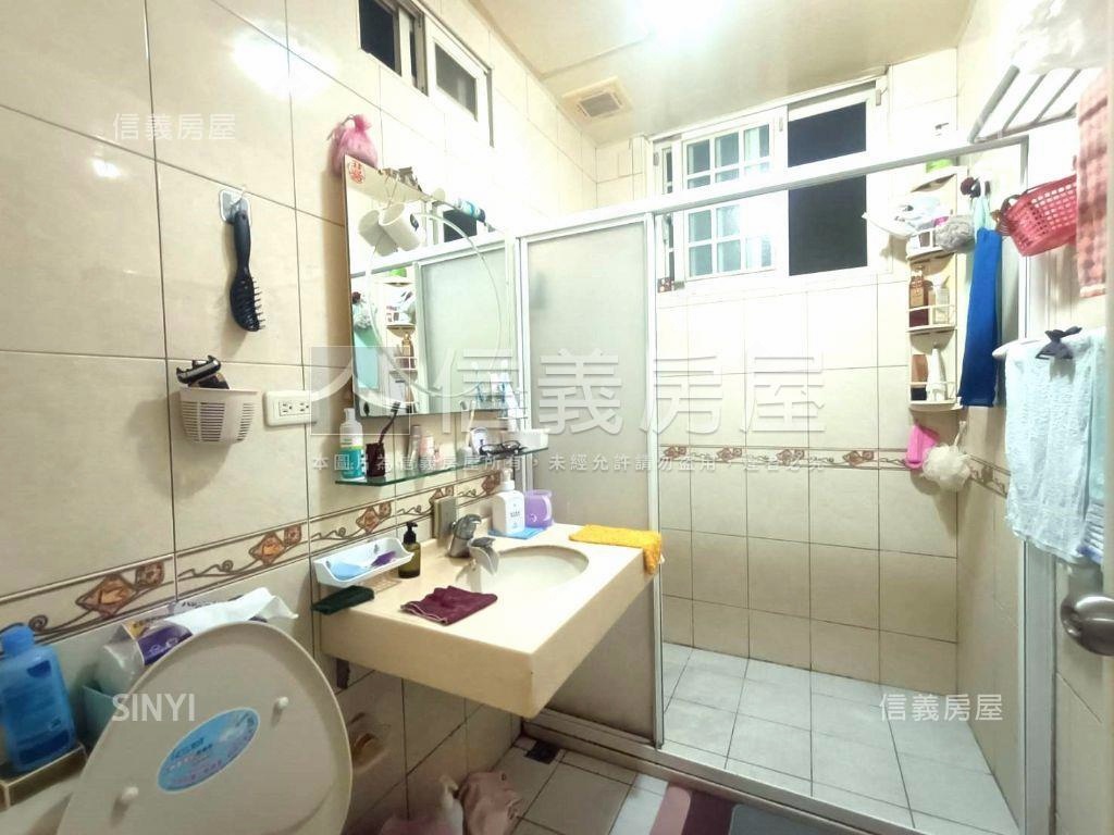 光華街稀有電梯四房房屋室內格局與周邊環境
