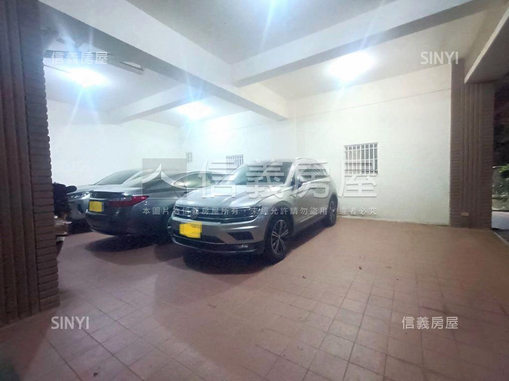 光華街稀有電梯四房房屋室內格局與周邊環境