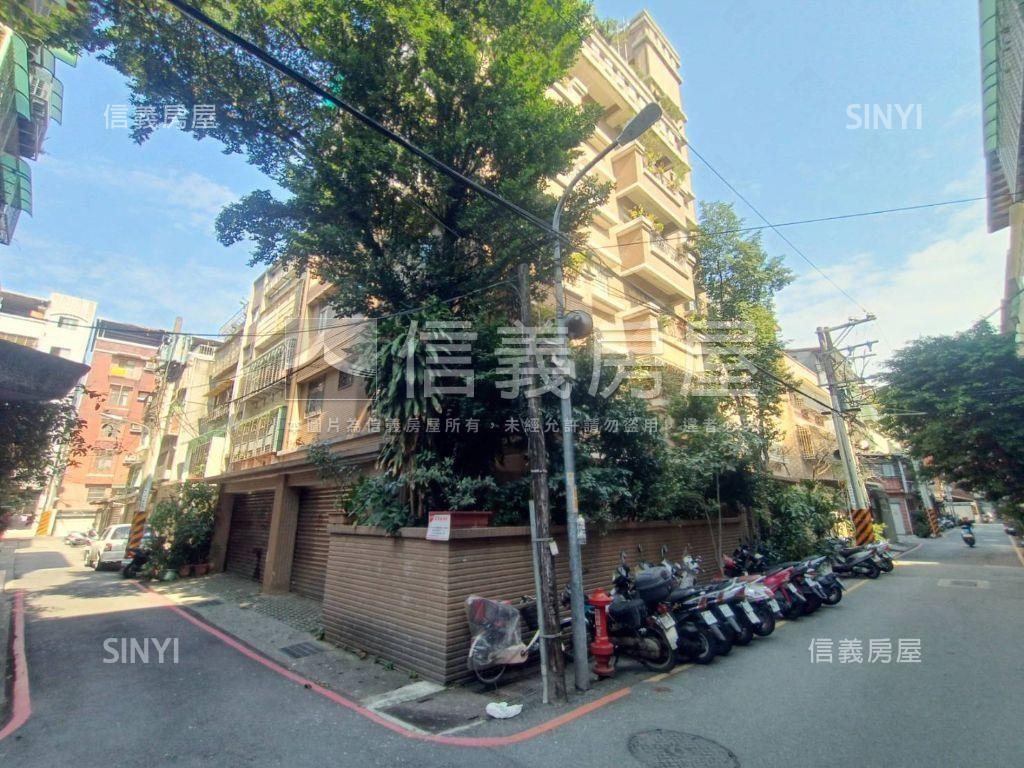 光華街稀有電梯四房房屋室內格局與周邊環境