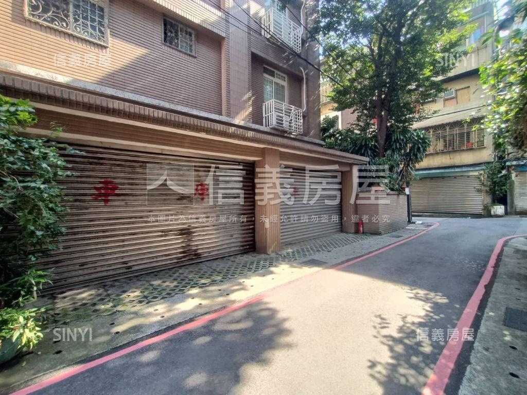 光華街稀有電梯四房房屋室內格局與周邊環境