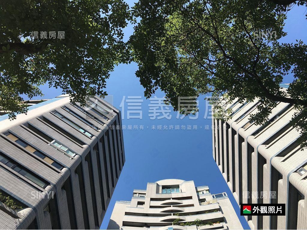 可看仁愛林蔭帝景天廈名邸房屋室內格局與周邊環境