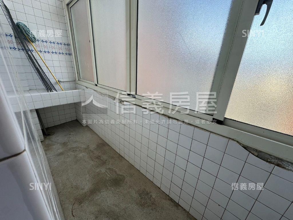 和美鬧區黃金店面房屋室內格局與周邊環境