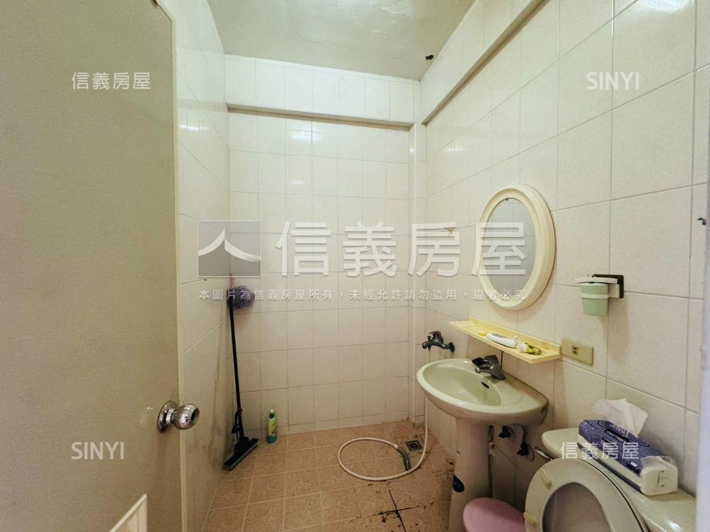 和美鬧區黃金店面房屋室內格局與周邊環境