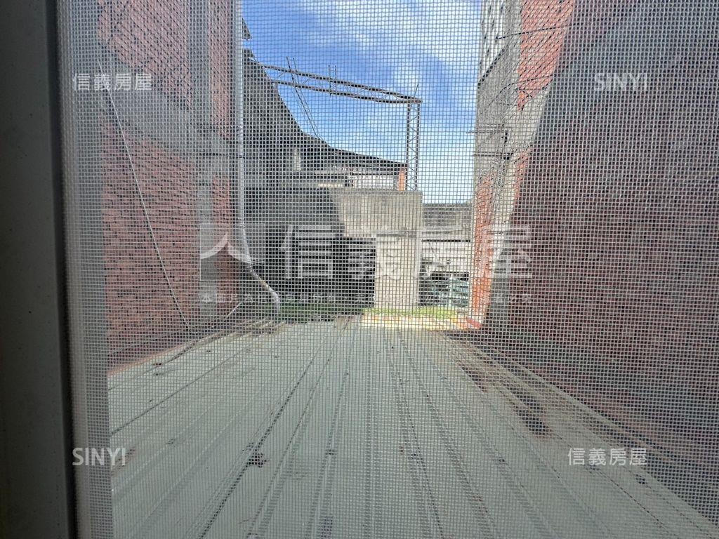 和美鬧區黃金店面房屋室內格局與周邊環境