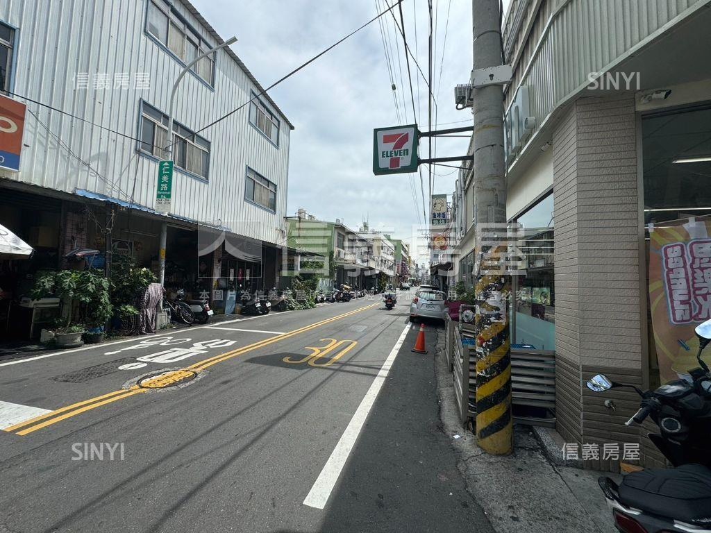 和美鬧區黃金店面房屋室內格局與周邊環境