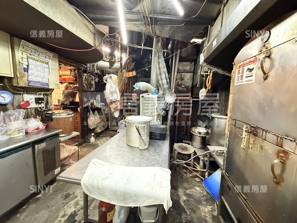 ❤️松江南京面寬金店面房屋室內格局與周邊環境