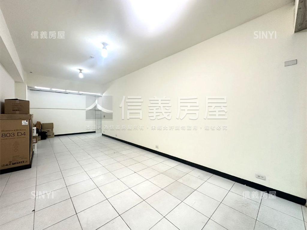 桃林步道首排低總價店面房屋室內格局與周邊環境