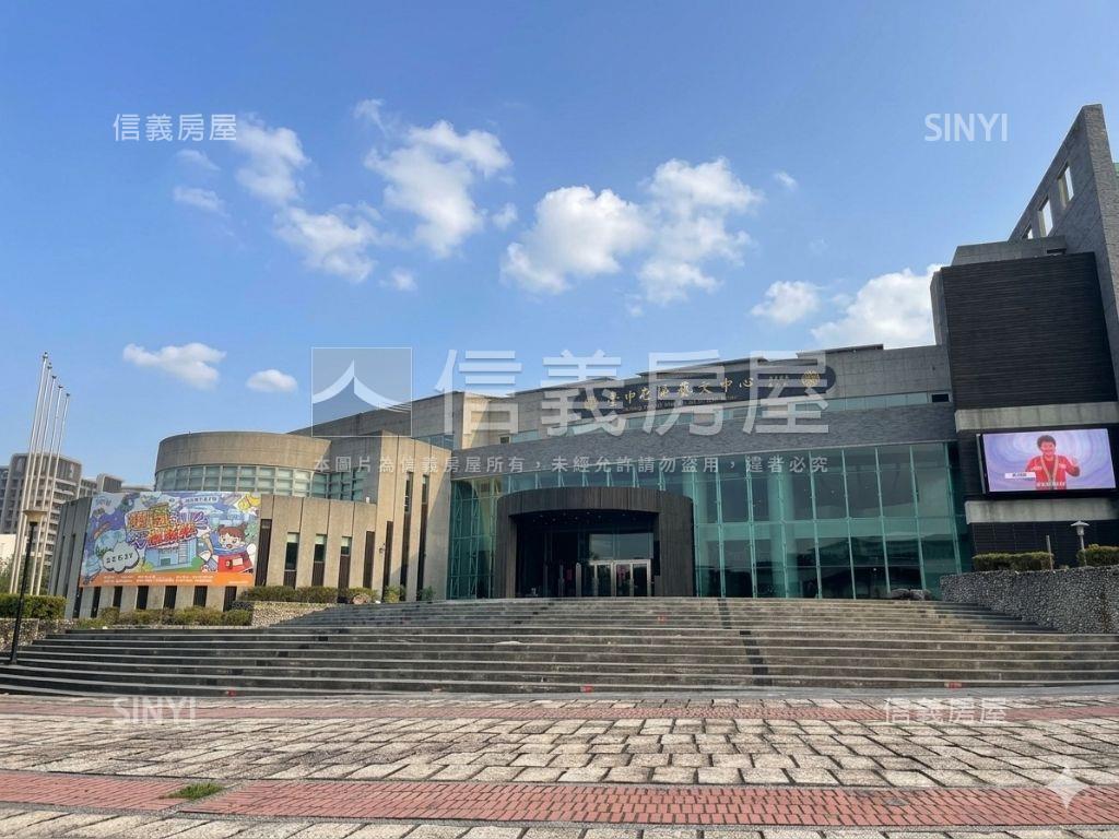 雲山硯兩房平車讚房屋室內格局與周邊環境