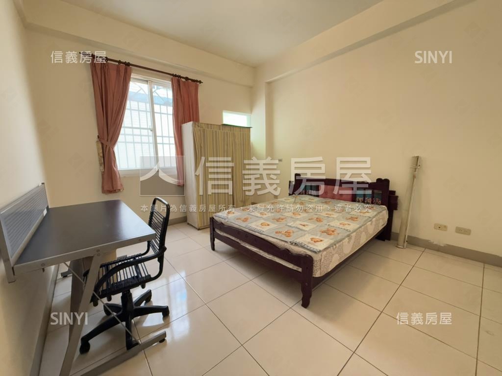 草衙道大地坪騎樓透天房屋室內格局與周邊環境